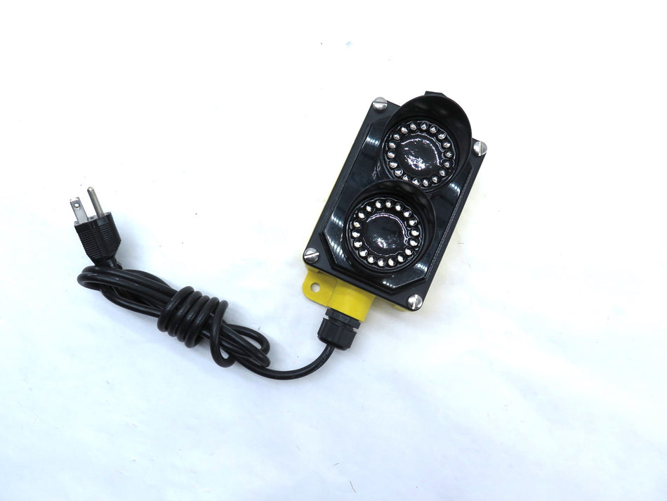 Banner SP250GRA120 13141 EZ-Light Traffic Signal Green Red - Advance Operations
