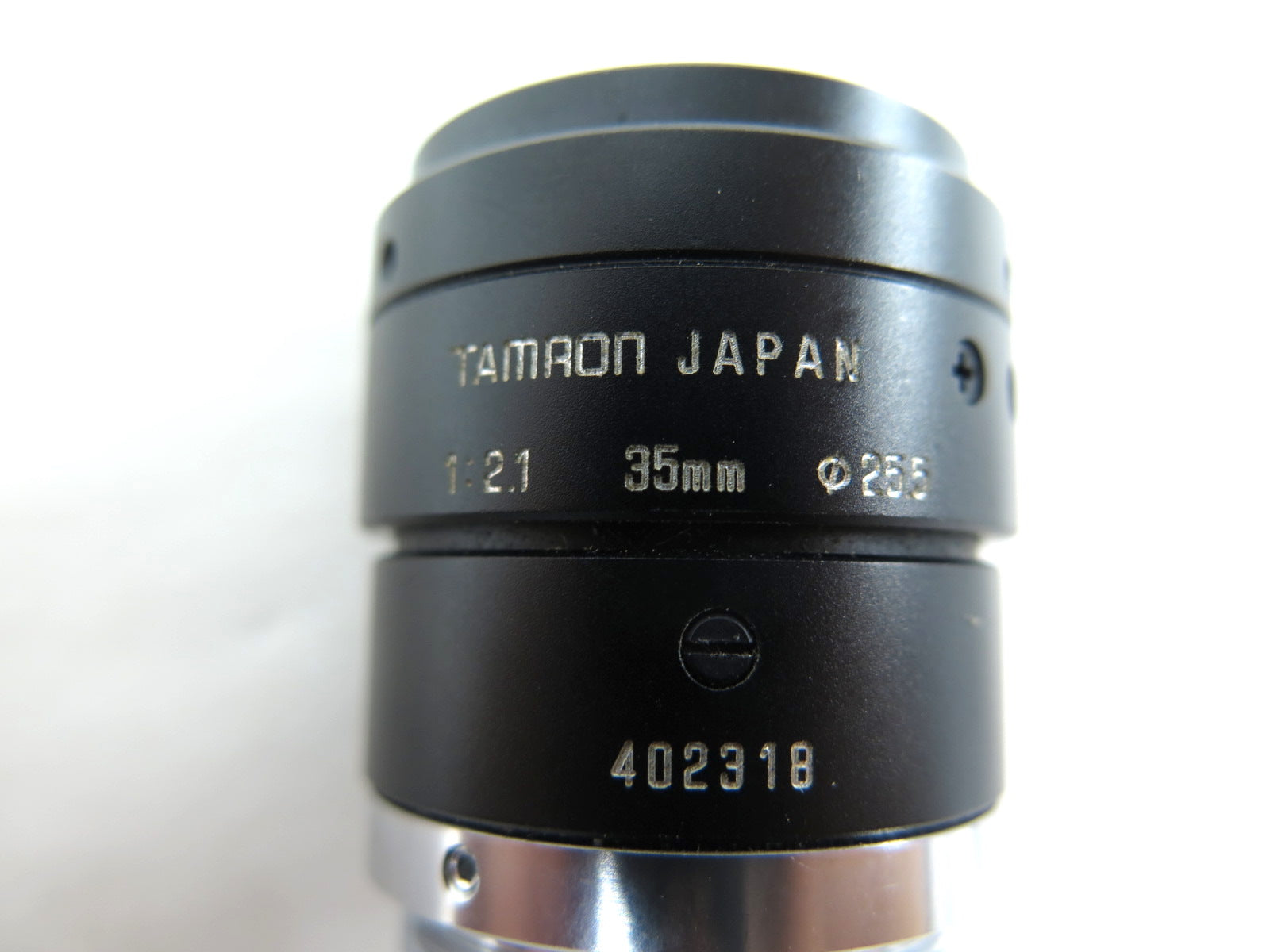 Tamron 1:2.1 35mm Camera Lens - Advance Operations