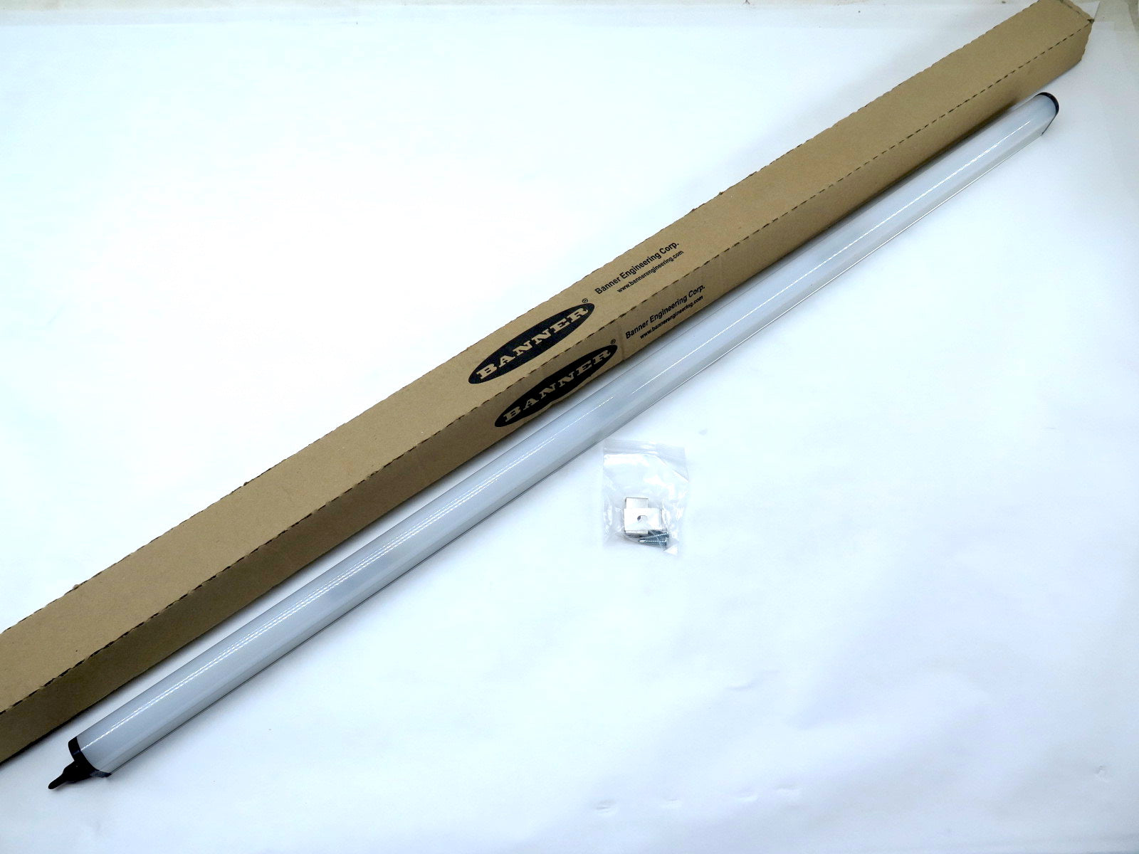 Banner WLB32C1130Q 95684 Work Light Bar - Advance Operations