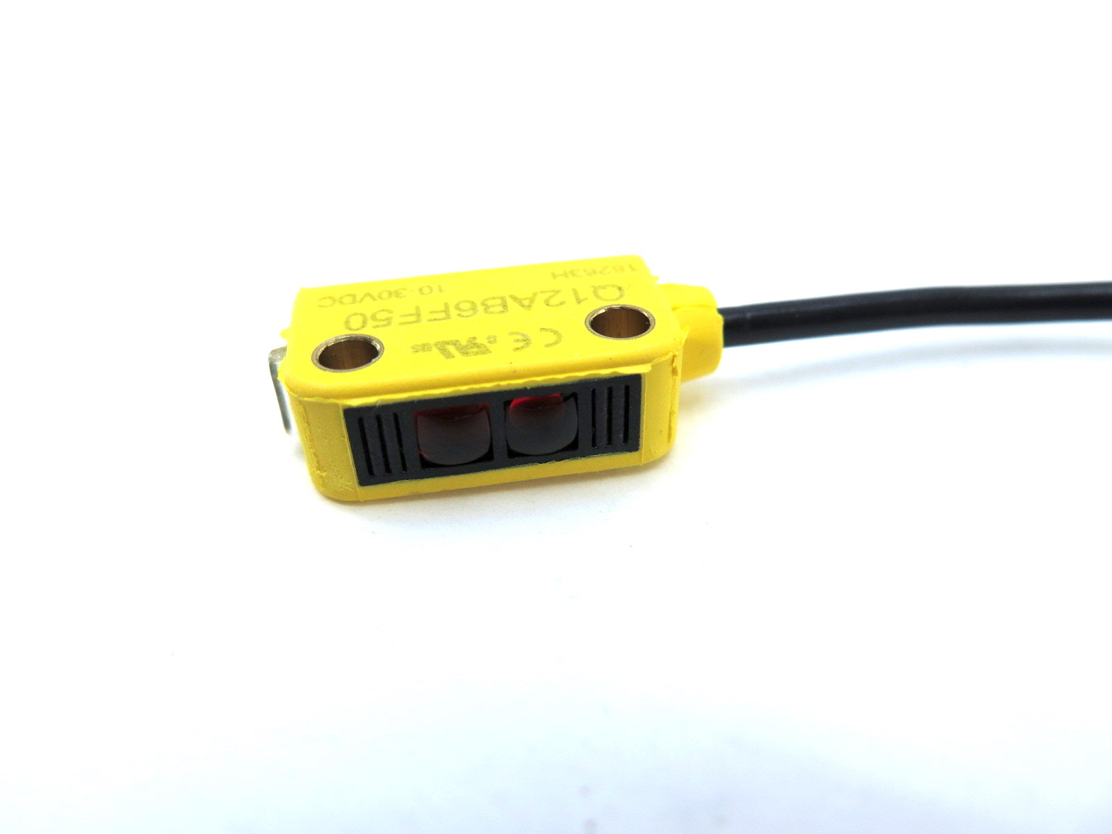 Banner Q12AB6FF50 72116 World-Beam Self-Contained Sensor - Advance Operations