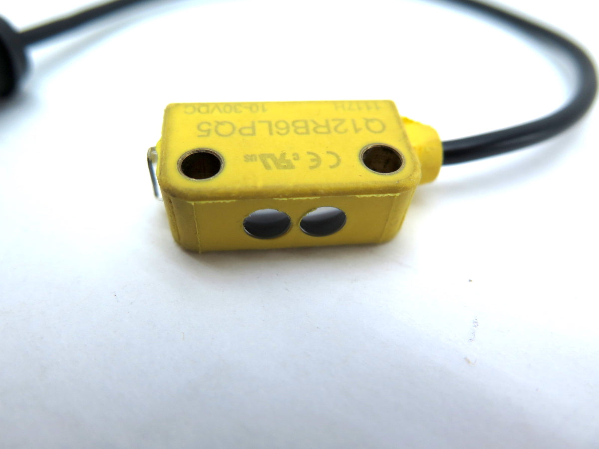 Banner Q12RB6LPQ5 74146 Mini Self-Contained Sensor - Advance Operations