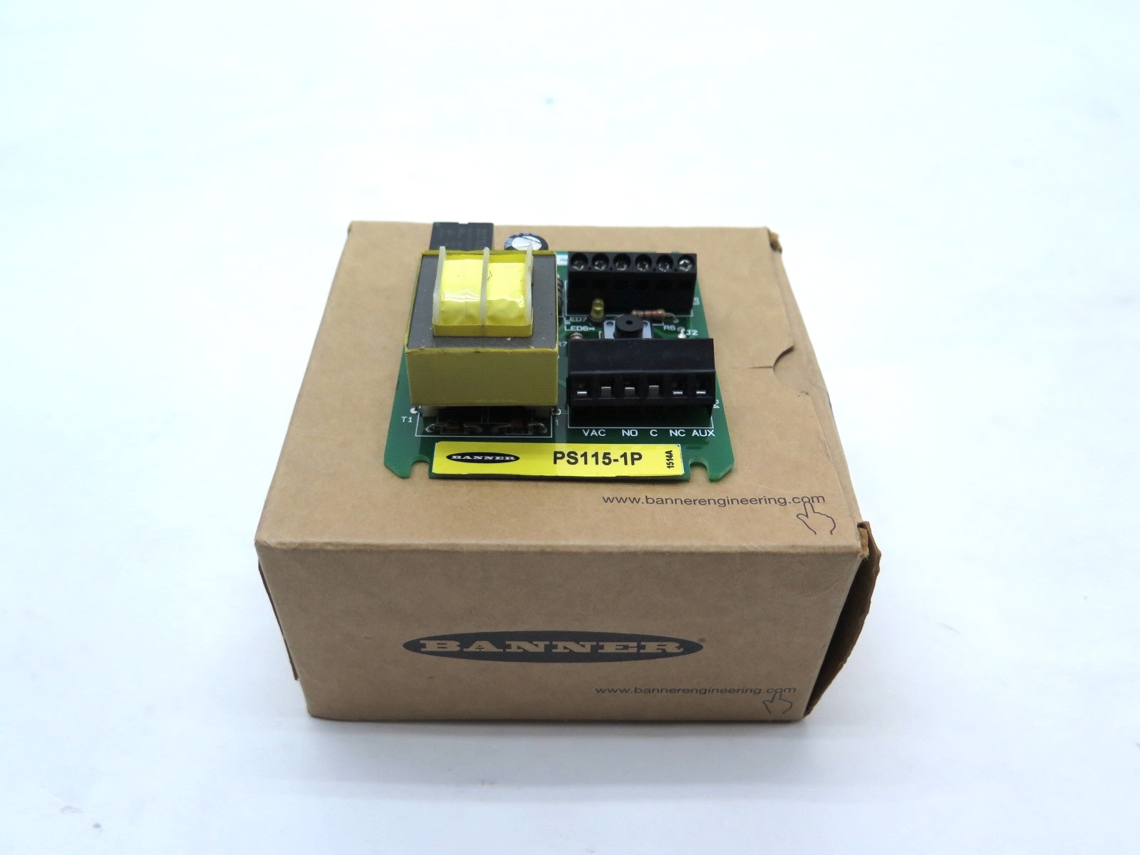 Banner PS115-1P / 74824 Sensor Interface Power Supplies - Advance Operations