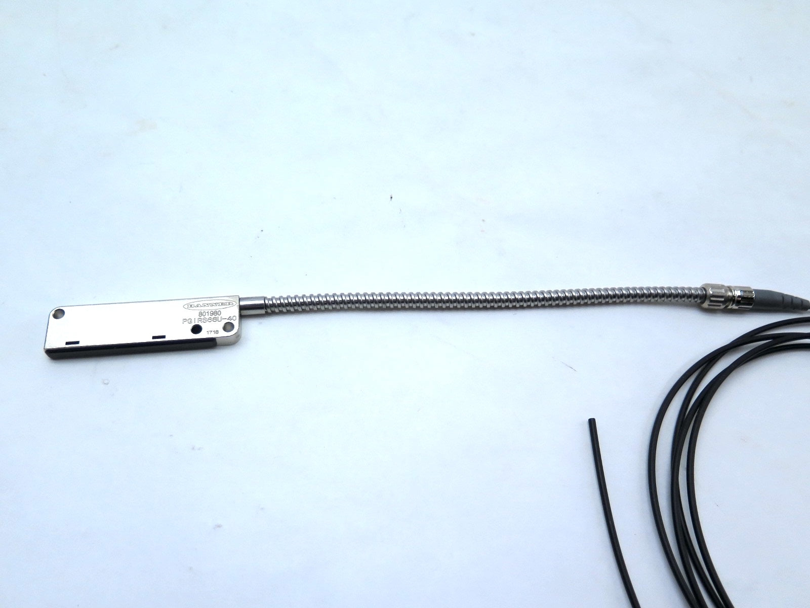 Banner PGIRS66U-40 / 801980 Fiber Optic Photoelectric Sensor - Advance Operations