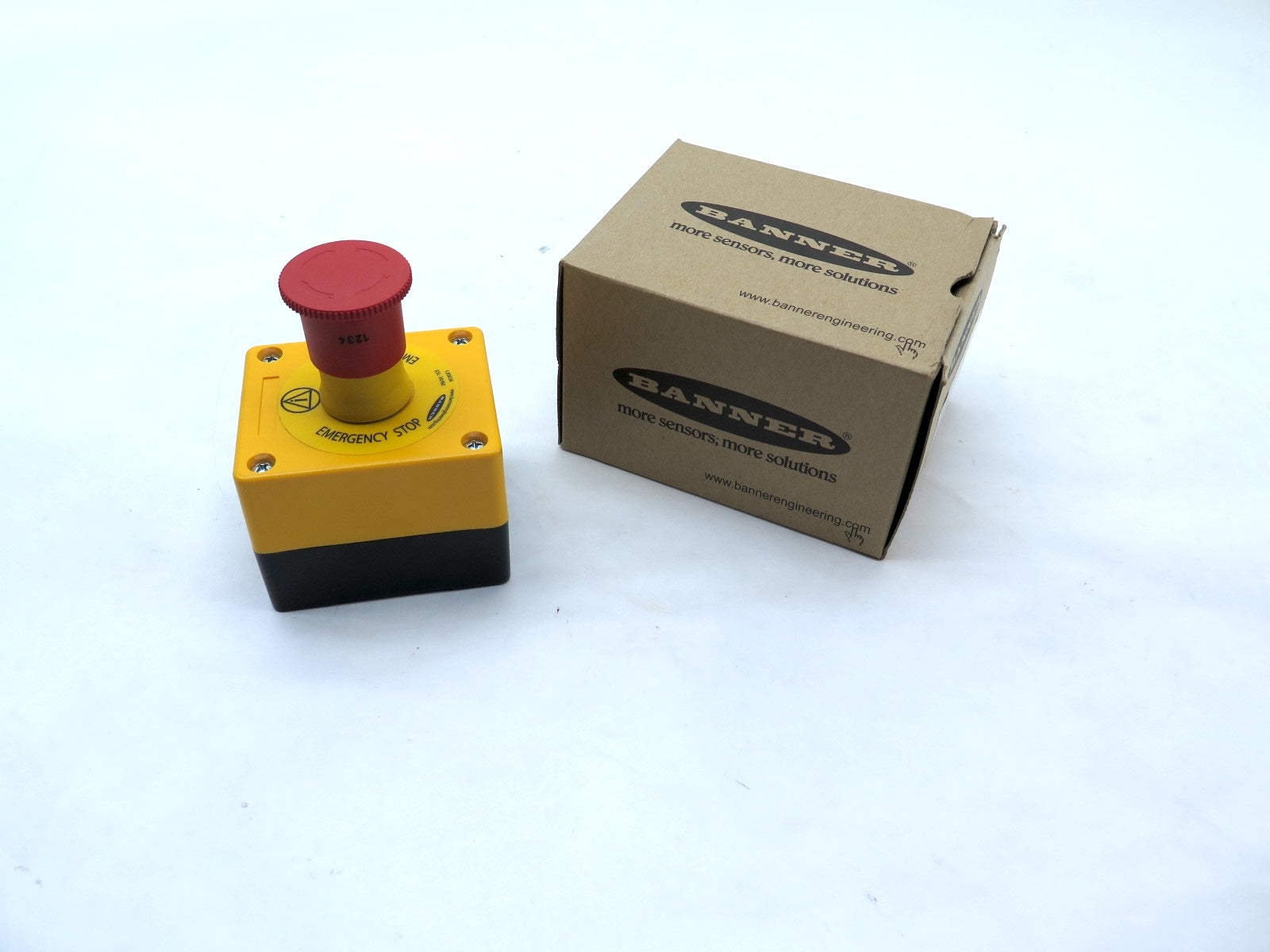Banner SSA-EBP-12E / 69710 Emergency Stop Button Kit - Advance Operations
