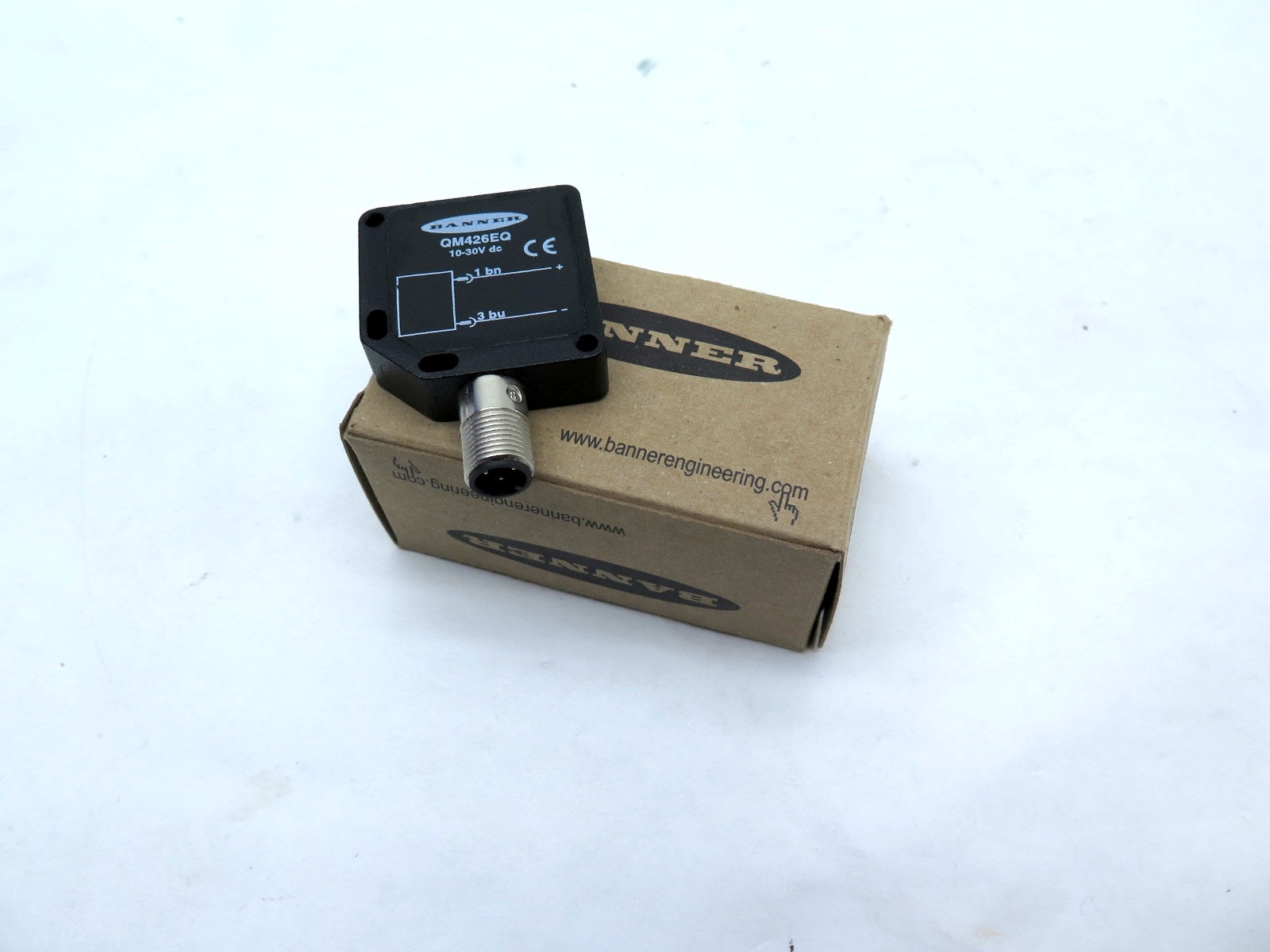 Banner QM426EQ / 44334 Photoelectric Sensor - Advance Operations
