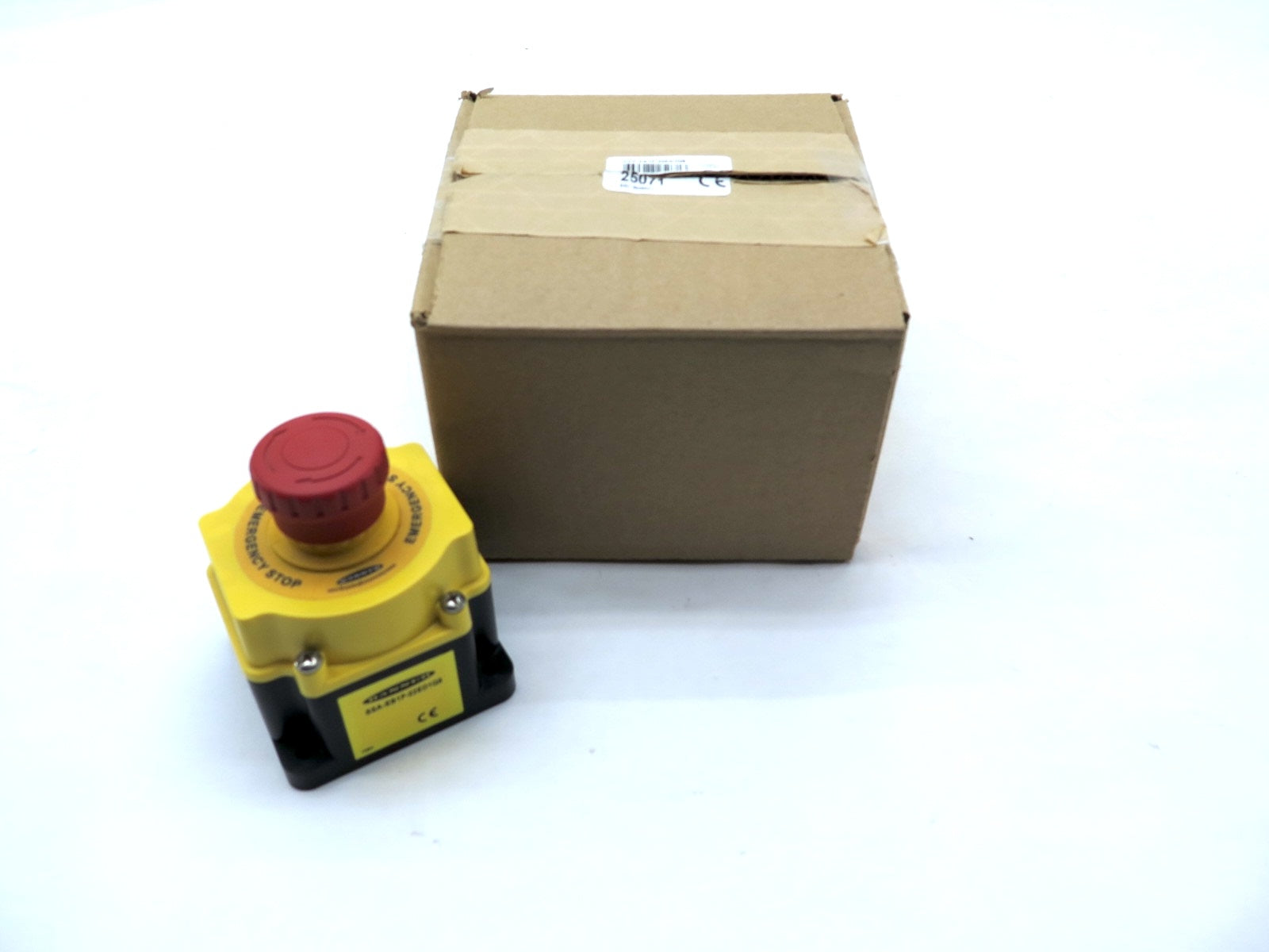 Banner SSA-EB1P-22ED1Q8 / 25071 Emergency Stop Button Kit - Advance Operations