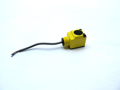 Banner Q40SN6FF400Q 33391 EZ Beam Sensor - Advance Operations