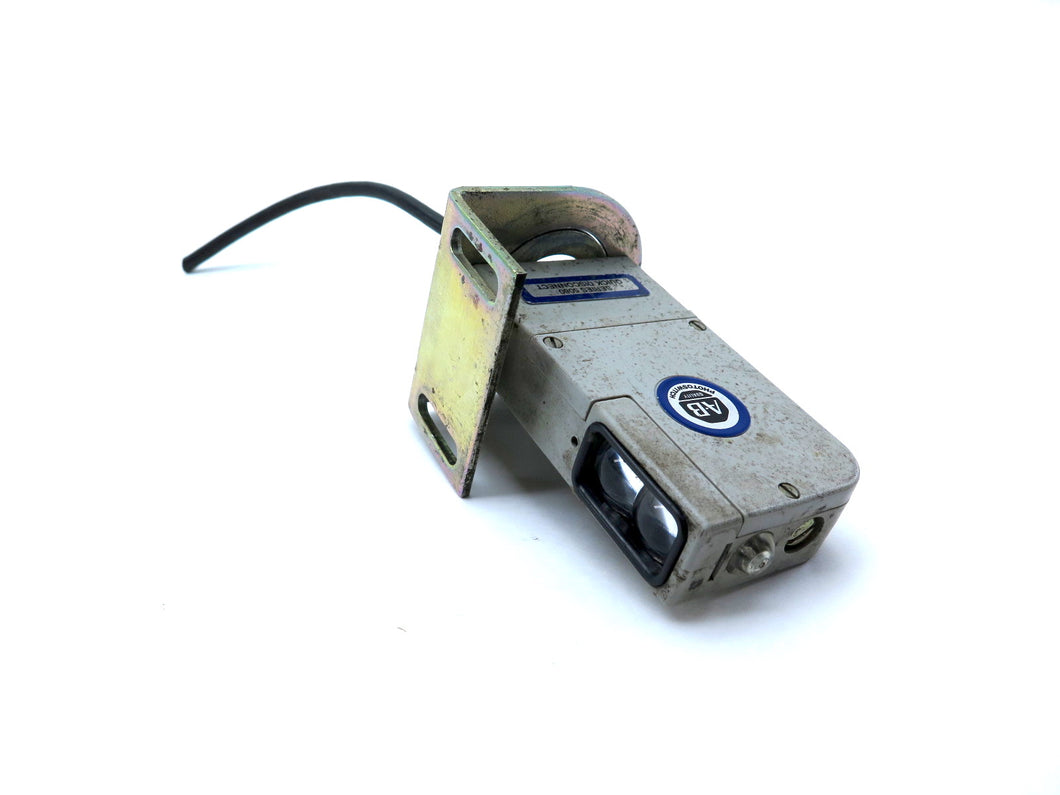 Allen-Bradley 42DRU-5000 Ser.B Retrorefletive Photohead And Terminal Base - Advance Operations