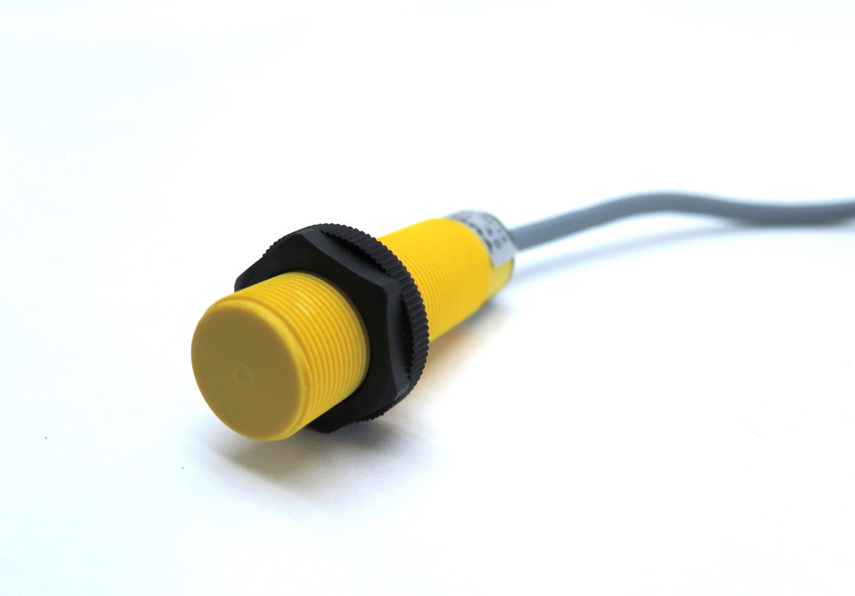 Turck 4656100 18mm Barrel Sensor - Advance Operations