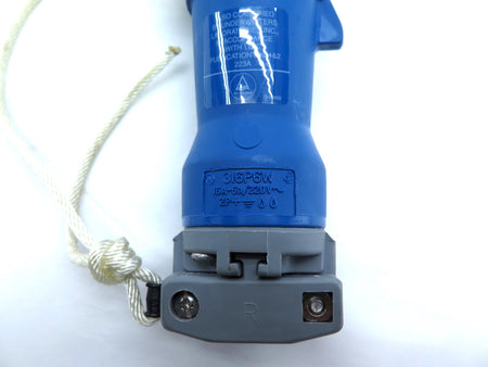Hubbell 316C6W Male Watertight Connector 16A 220-240V 2-Pole 3-Wire - Advance Operations