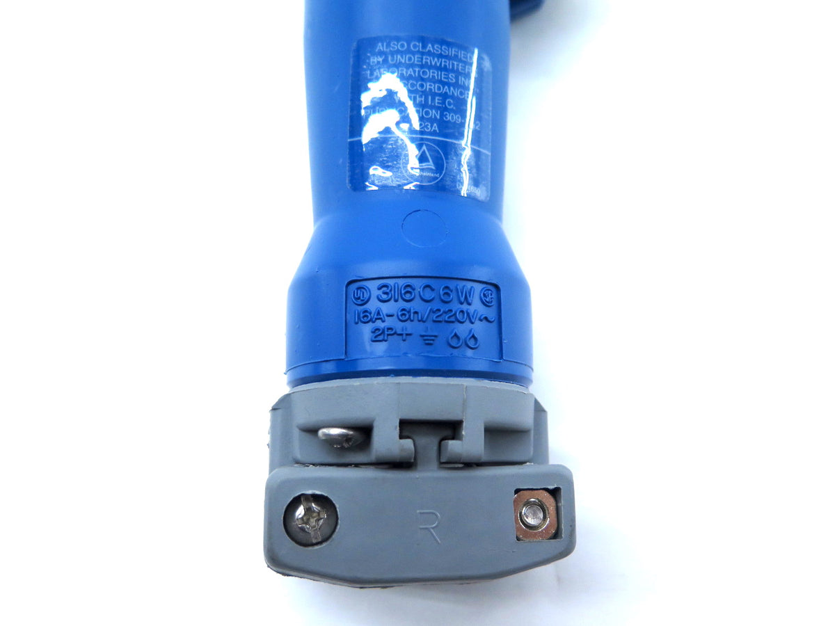 Hubbell 316P6W Female Watertight Connector 16A 220-240V 2-Pole 3-Wire Grounding - Advance Operations