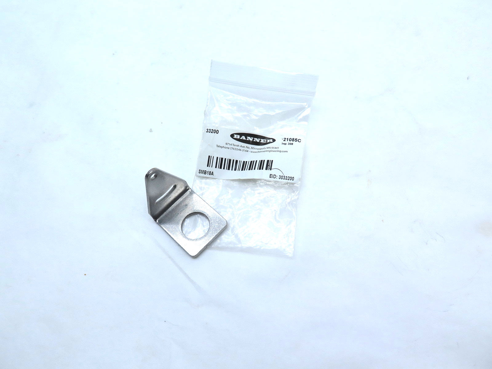 Banner SMB18A / 33200 Industrial Bracket*LOT OF 2* - Advance Operations