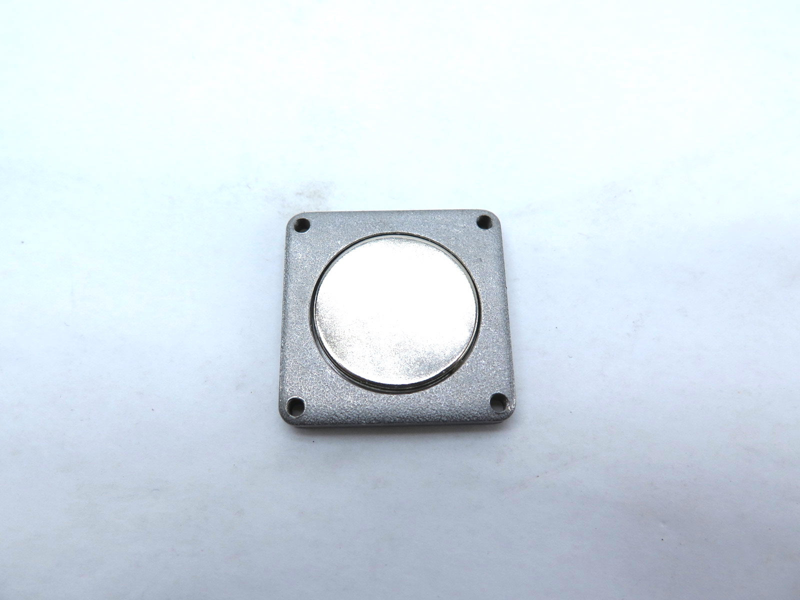 Banner BWA-QM30-FMSS / 807394 Flat Surface Magnetic Bracket - Advance Operations