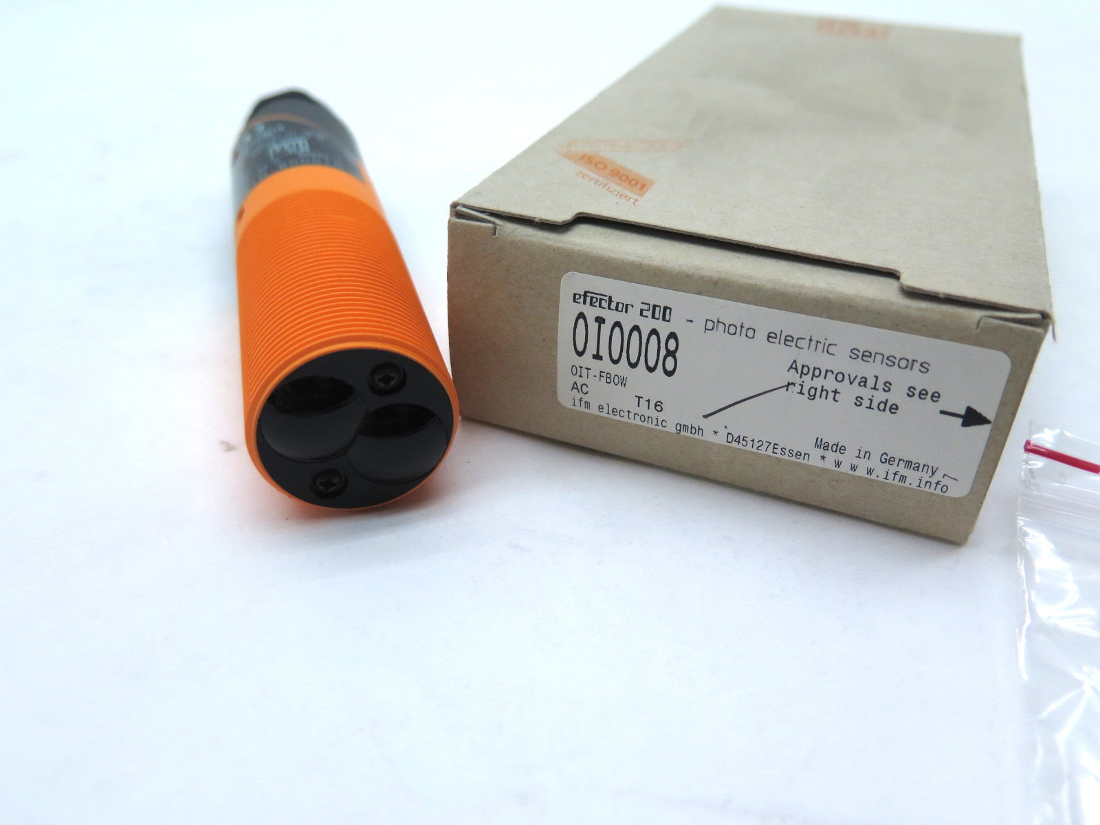 IFM electronic OI0008 Diffuse reflection sensor - Advance Operations