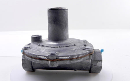 Maxitrol Gas Pressure Regulator 325-3  1/2" NPT - Advance Operations