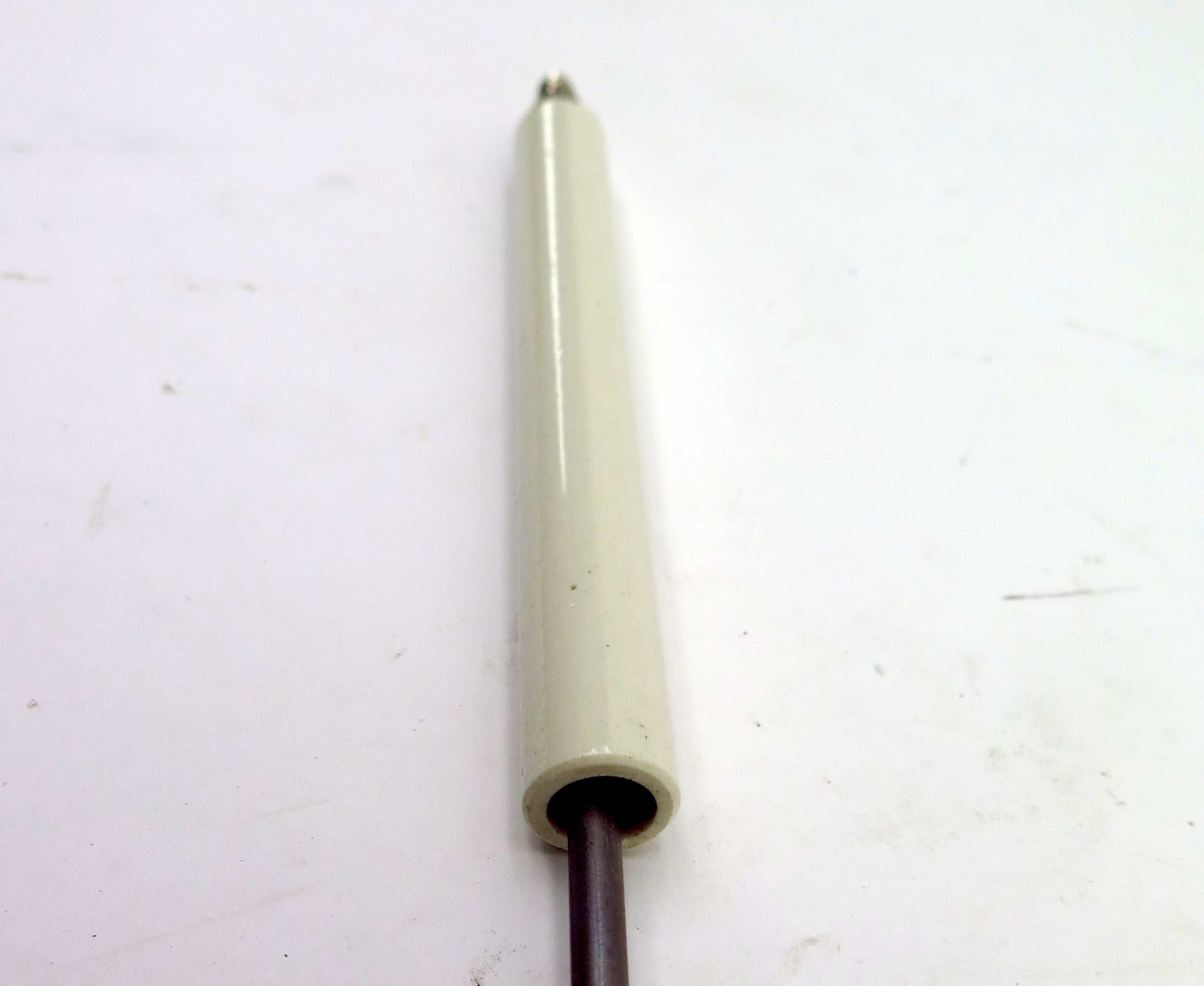 Auburn Ignitor Flame Rod Spark Plug Ceramic 600mm x 4.60mm - Advance Operations