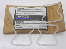 Load image into Gallery viewer, Foxboro Silicone Seal L0123AZ (Lot of 3) - Advance Operations
