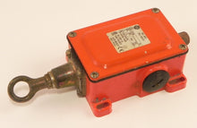 Load image into Gallery viewer, Allen-Bradley Safety Pull Cable Switch 802C-J57M6 - Advance Operations
