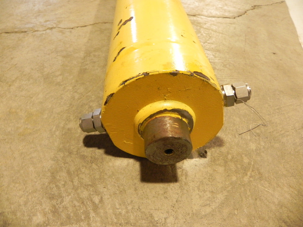 Techmo Car Hydraulic Lift Cylinder 131070110030V - Advance Operations