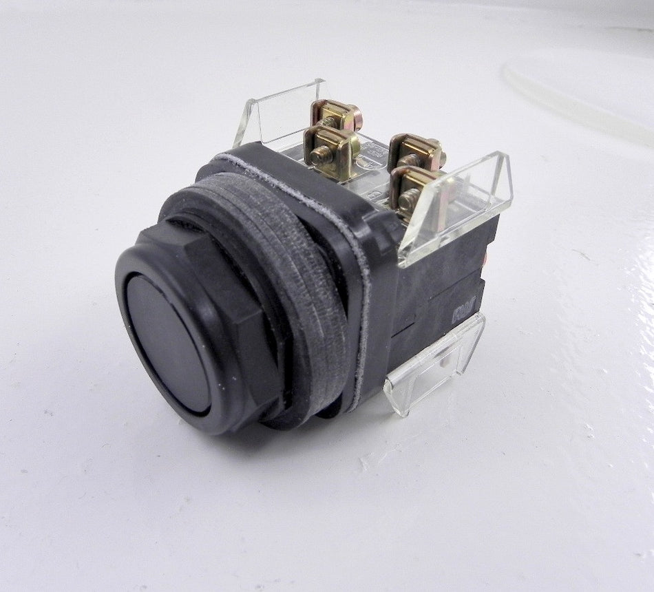 Allen-Bradley Push Button 800H-AR2B - Advance Operations