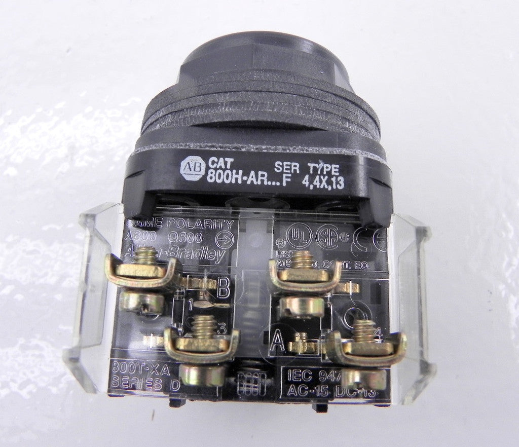 Allen-Bradley Push Button 800H-AR2B - Advance Operations