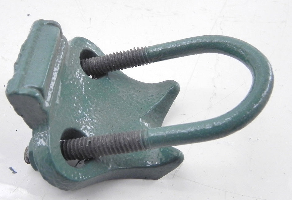 O-Z/Gedney Right Angle Conduit Clamp UBC-100G 1" (10) - Advance Operations