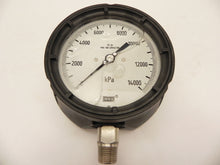 Load image into Gallery viewer, Wika Pressure Indicator 4-1/2&quot; Glycerine Filled - Advance Operations
