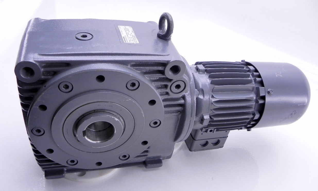 Flender Motox Worm Gearmotor CAZ61 M1P4 D7.5 - Advance Operations