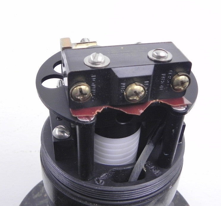 Peeco Explosion Proof Flow Switch EP-F 600 PSI, 300 F, 15 A, 480 VAC - Advance Operations