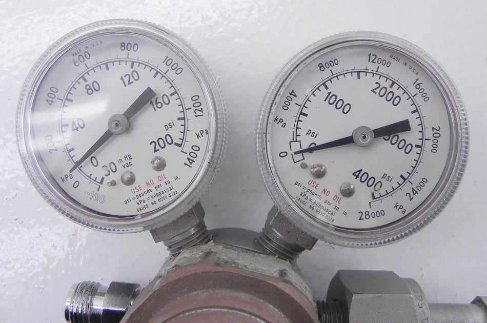 Air Liquide Industriel Regulator CON-4222001510 - Advance Operations