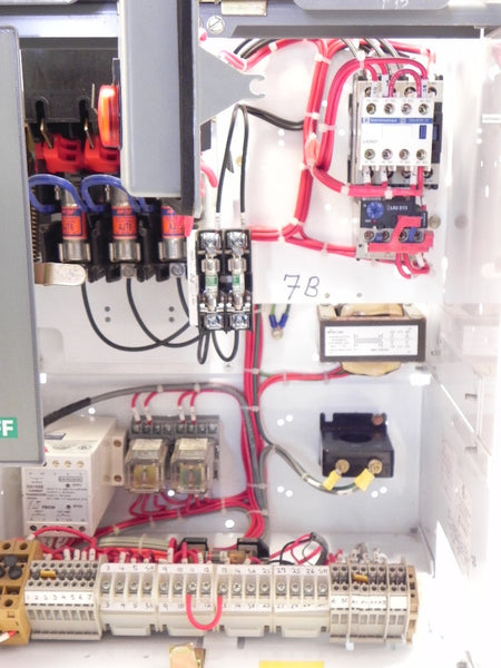 Square D Model 6 Motor Control Center 2 HP - Advance Operations