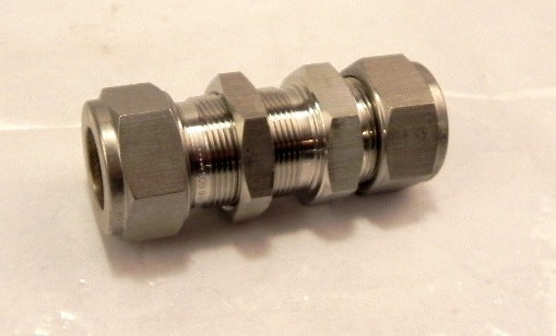 Ham-Let Straights Let-Lok  Bulkhead Union 774L SS 18mm - Advance Operations