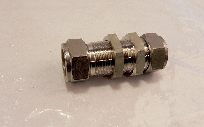Ham-Let Straights Let-Lok Bulkhead Union 774L SS 18mm - Advance Operations