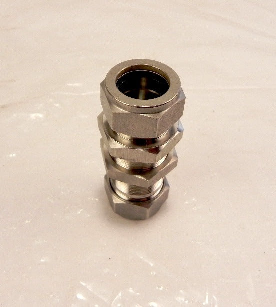 Ham-Let Straights Let-Lok Bulkhead Union 774L SS 18mm - Advance Operations