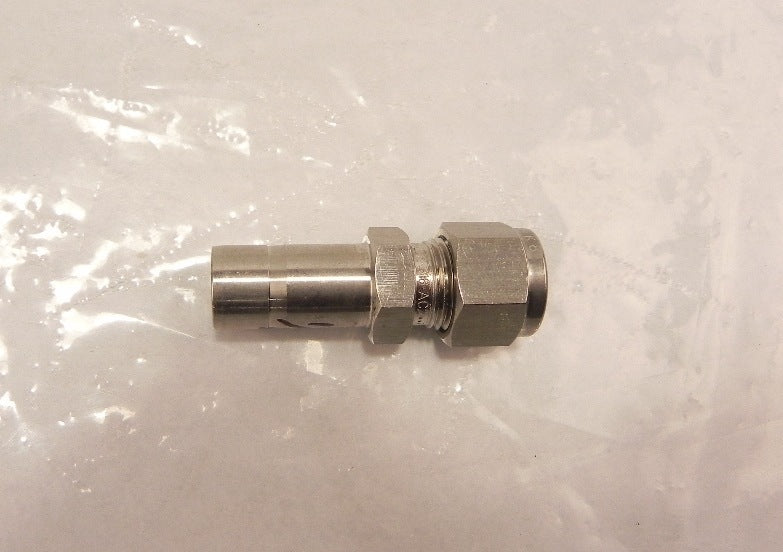 Ham-Let Port Connector Let-Lok 767LT SS 3/8 X 1/2 (2) - Advance Operations