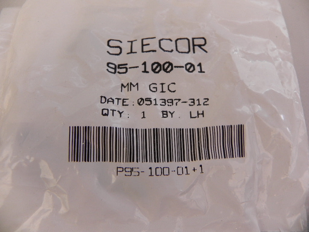 Siecor Fiber Optic Connector Lot of 36 95-100-01 MM GIC - Advance Operations