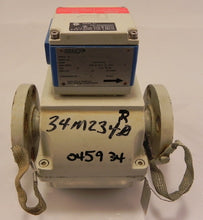 Load image into Gallery viewer, ABB Electro-Magnetic Flowmeter 1&quot; 10DS3111 - Advance Operations
