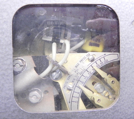 Mercoid Control Dwyer Pressure Switch DPA-33-2 - Advance Operations