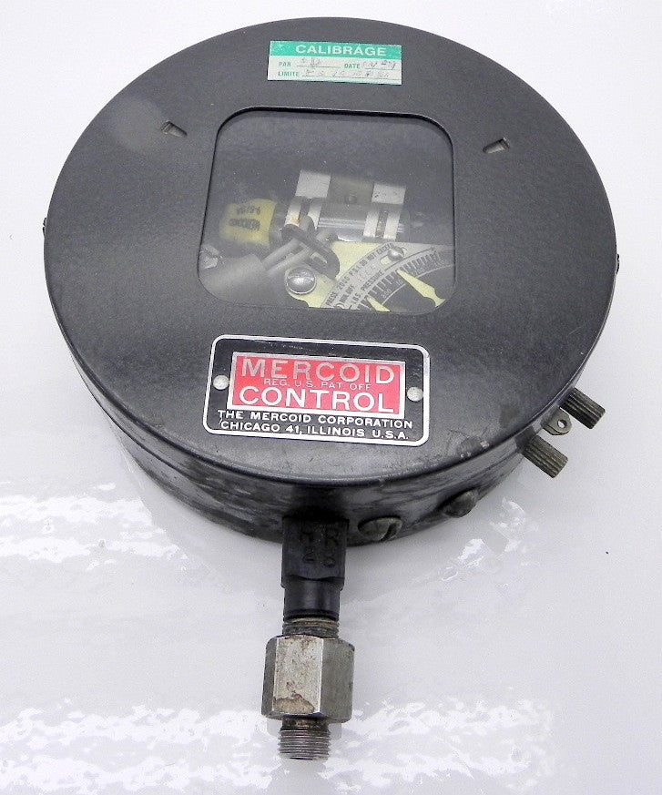 Mercoid Control Dwyer Pressure Switch DXA-21-3 R 12S - Advance Operations