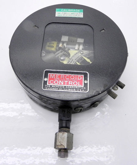 Mercoid Control Dwyer Pressure Switch DXA-21-3 R 12S - Advance Operations