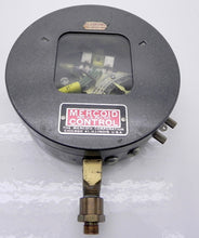 Load image into Gallery viewer, Mercoid Control Dwyer Pressure Switch DA31-153 - Advance Operations
