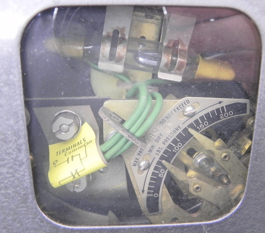 Mercoid Control Dwyer Pressure Switch DA31-153 - Advance Operations