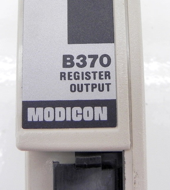 Gould Modicon Register Output B370 - Advance Operations