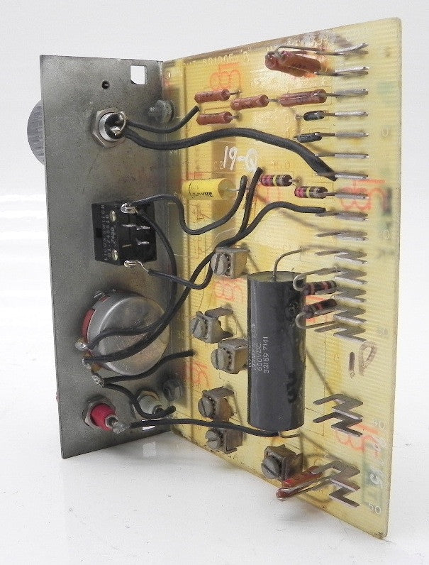 Knobpot Bourns Potentiometer ML471L568 G001 - Advance Operations
