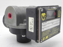 Load image into Gallery viewer, UFM Universal Flow Monitor 020GM-4-600S-A1WU-C-5D - Advance Operations
