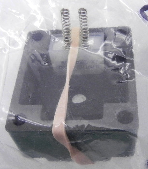 Numatics End Caps Assembly 204-252 (Lot of 3) - Advance Operations