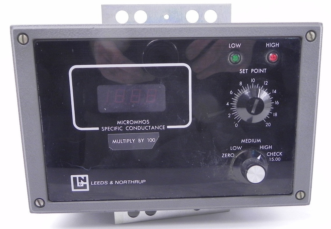 Leeds & Northrup Specific Conductance Micromhos 7076-1-120-201-000 - Advance Operations