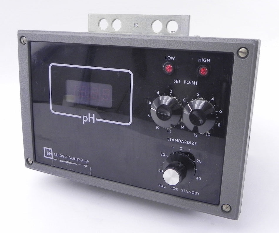 Leeds & Northrup pH Scanner 7076-3 - Advance Operations