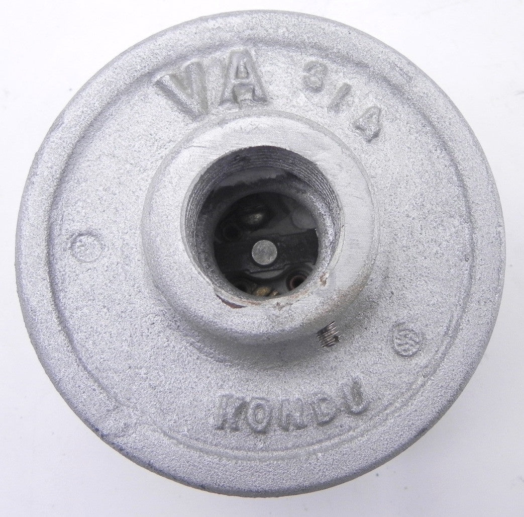 Kondu Cast Iron Light Fixture VA 3/4 Lot of 4 - Advance Operations