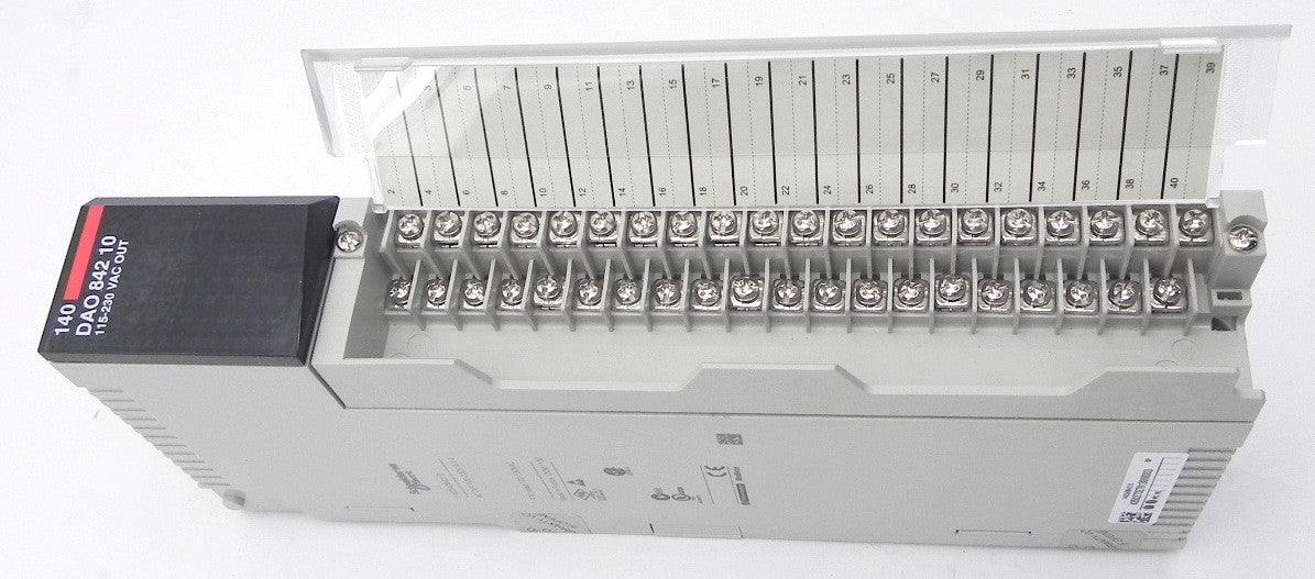 Schneider 115 VAC Output Module  140 DAO 842 10 - Advance Operations